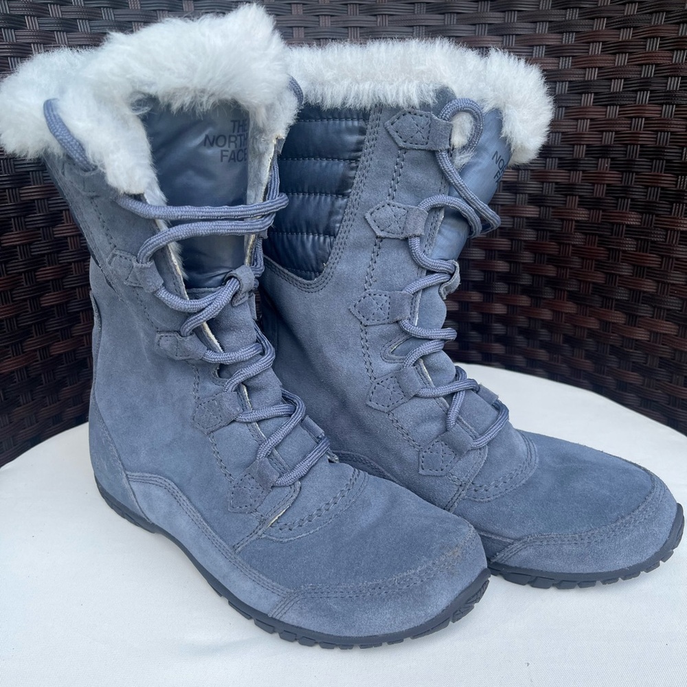 North Face Nuptse Purna II boots
